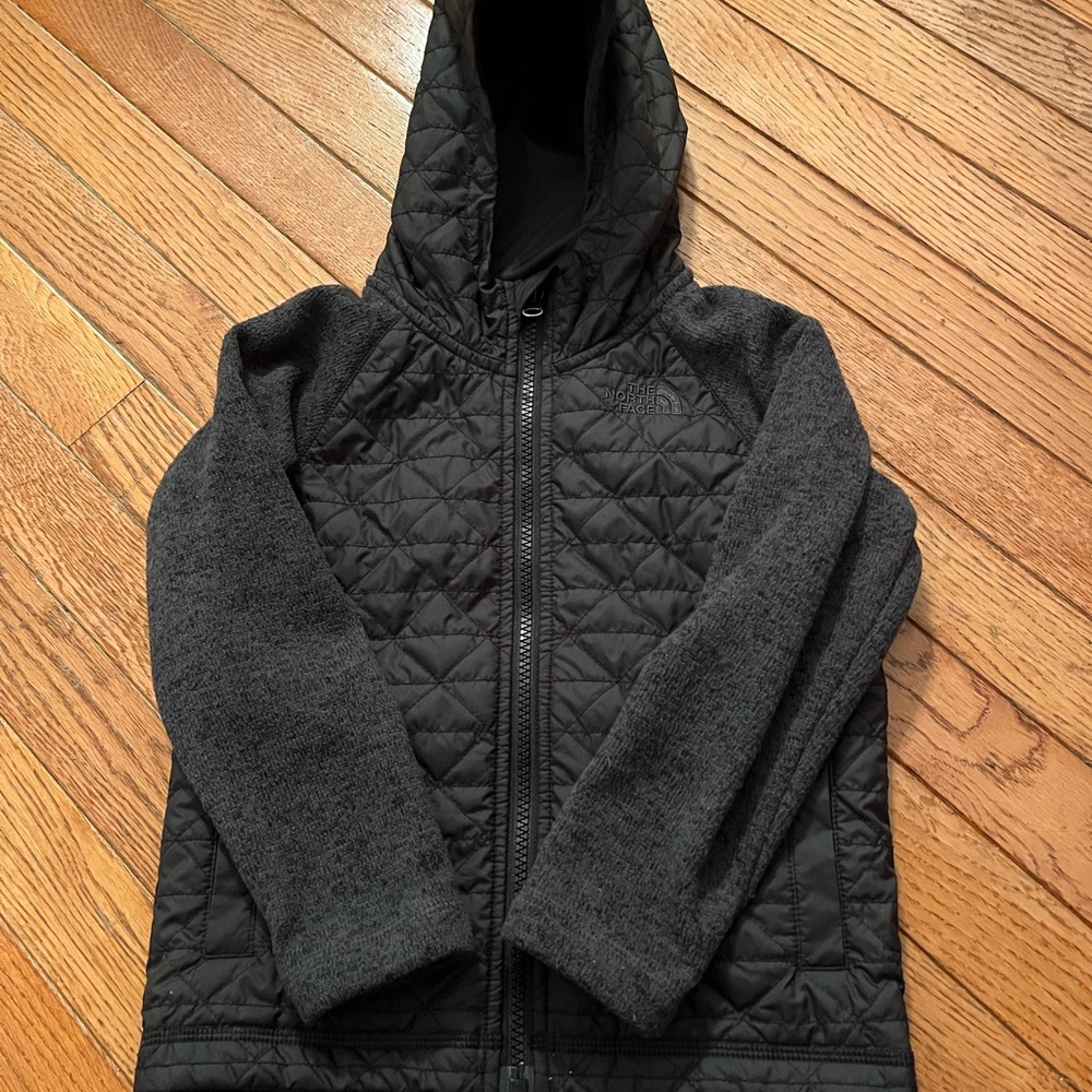 North Face Lightweight Hooded Zip Up
